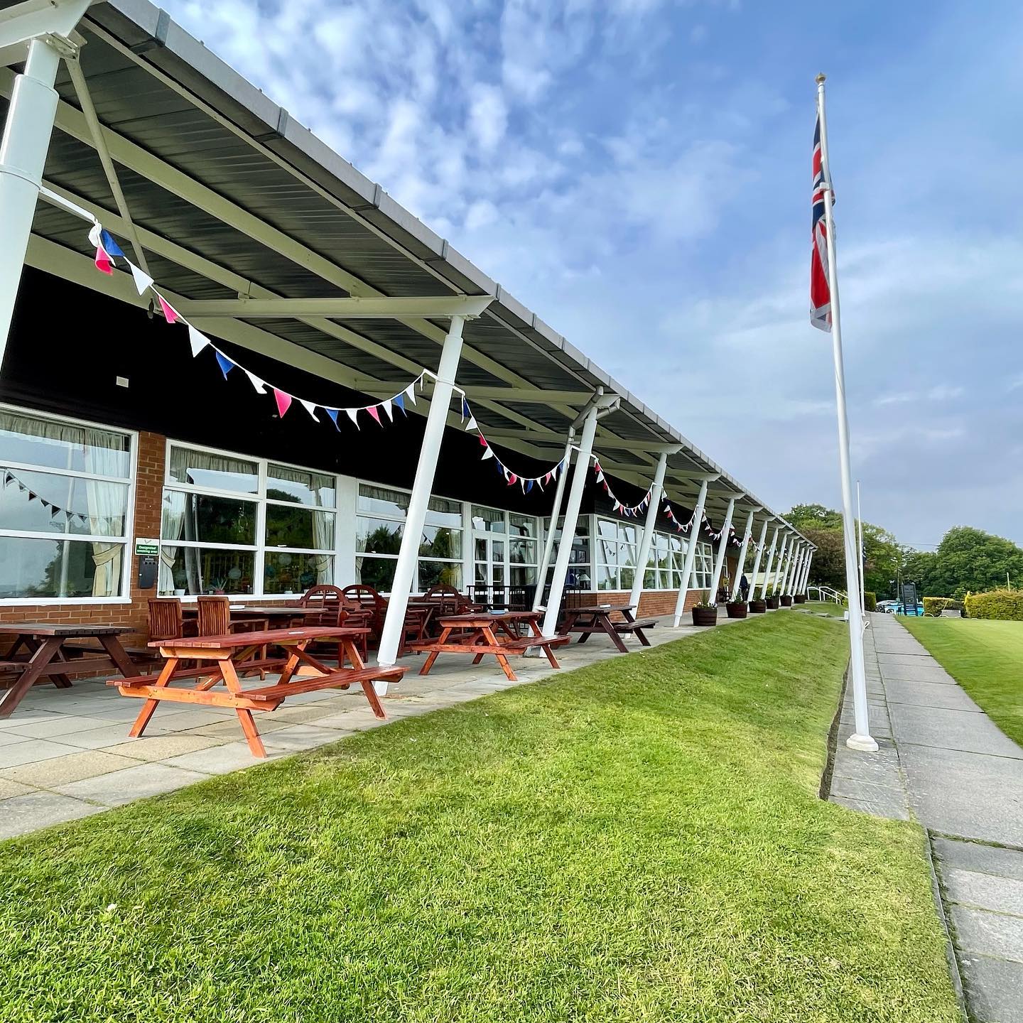 487389928_9956405781048473_7164314300156270518_n