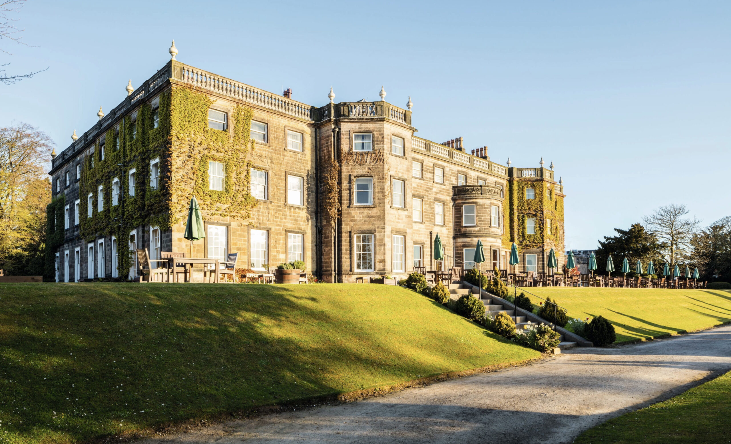 nid_mainbuilding_07_18 copy